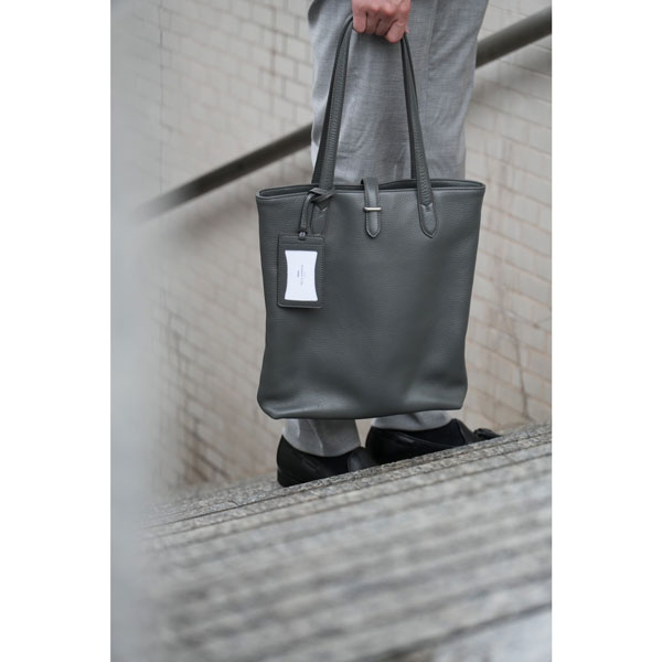 父の日プレゼントは是非パリゴへ！！ 福山店メンズスタッフお勧めプレゼント徹底紹介！